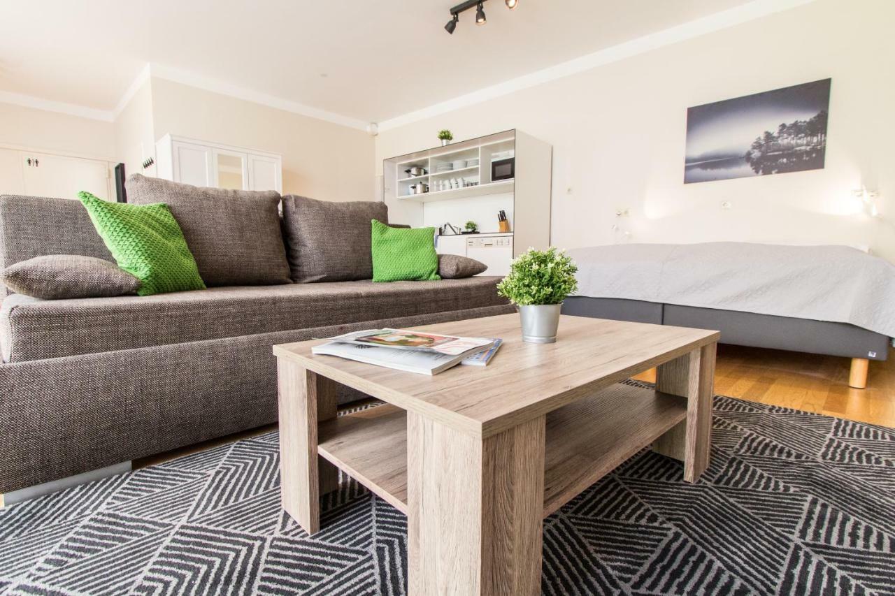 Apartment Kaiserstrasse Виена Екстериор снимка