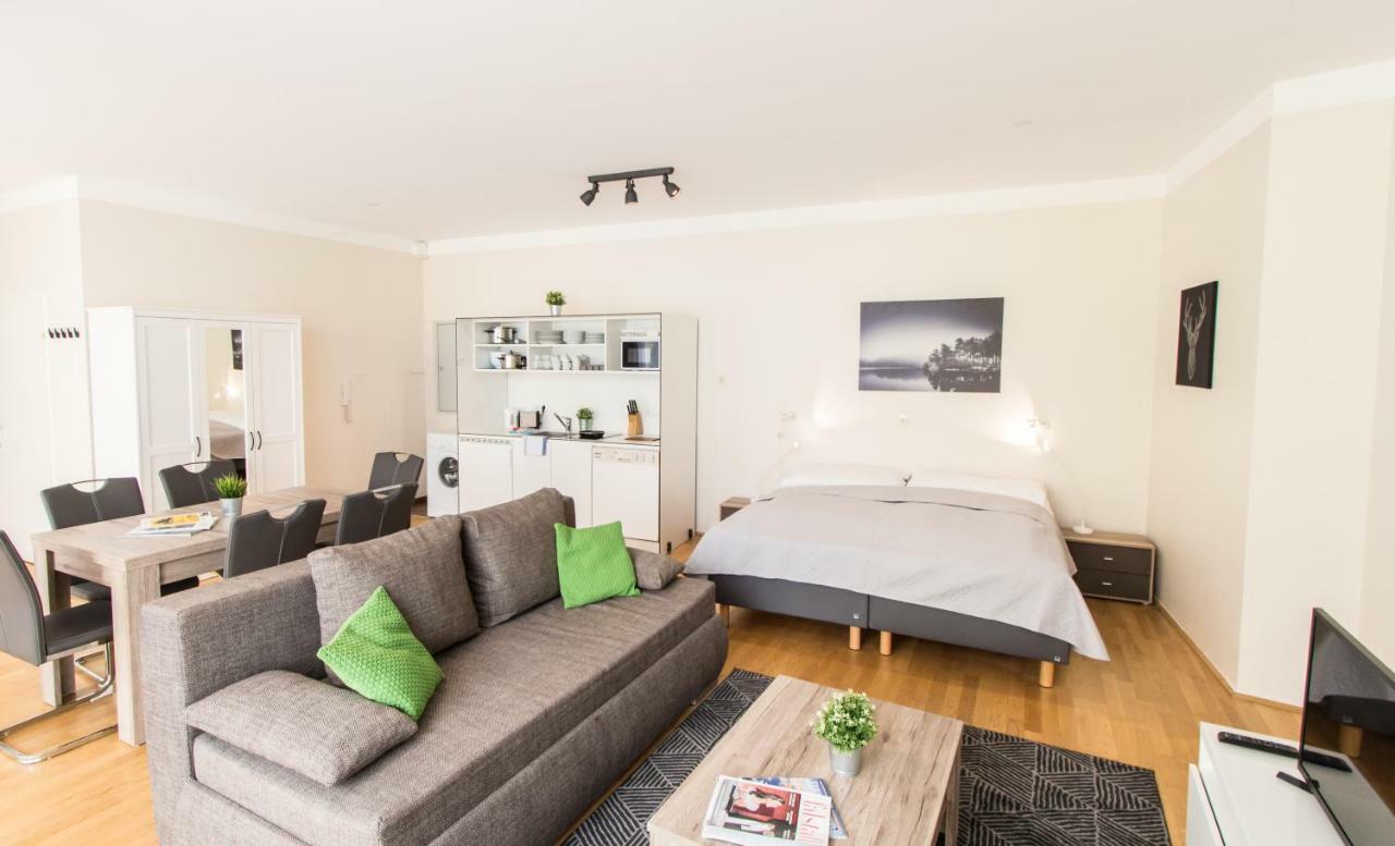 Apartment Kaiserstrasse Виена Екстериор снимка