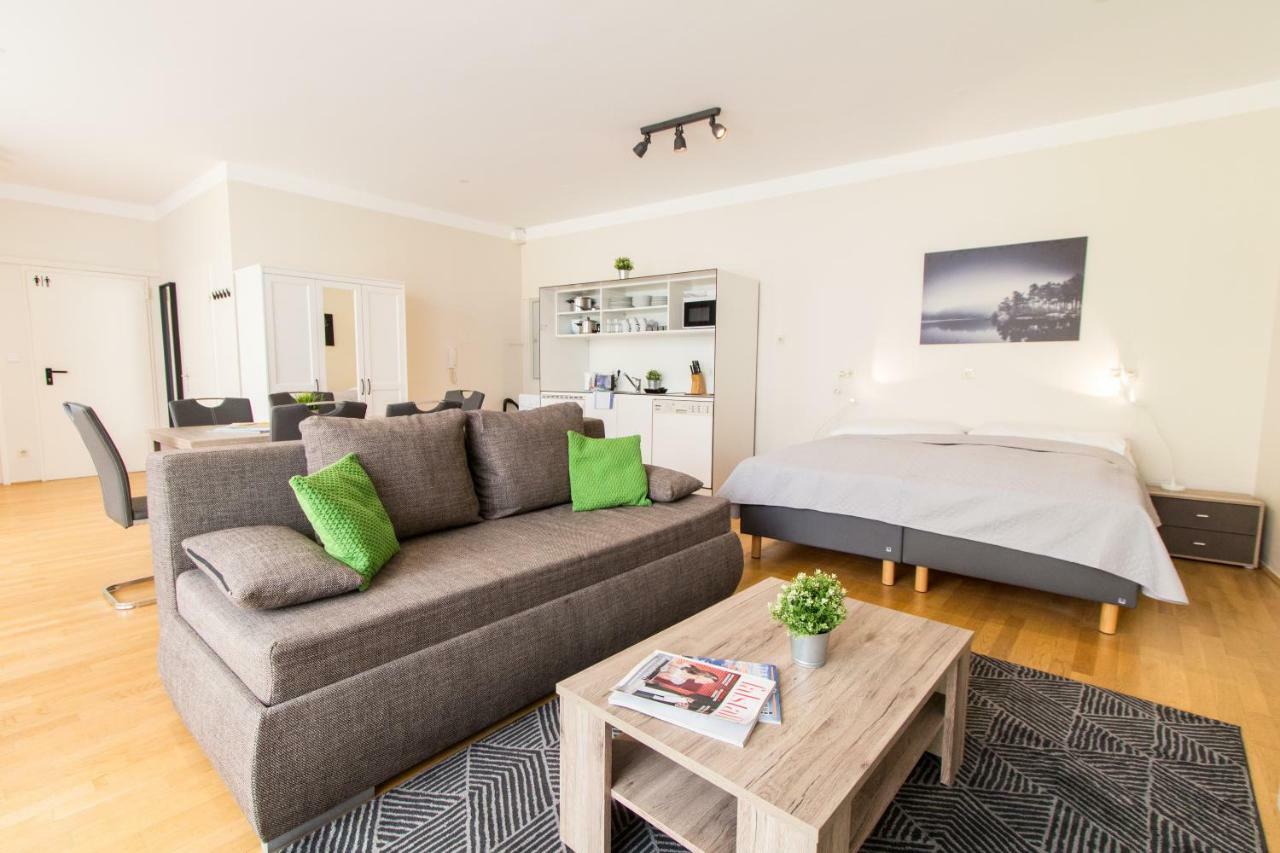 Apartment Kaiserstrasse Виена Екстериор снимка