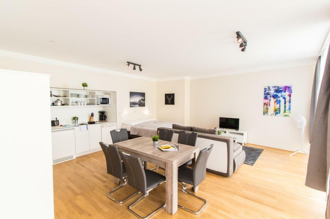 Apartment Kaiserstrasse Виена Екстериор снимка