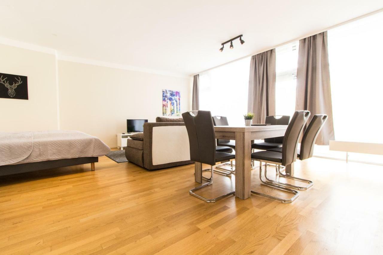 Apartment Kaiserstrasse Виена Екстериор снимка